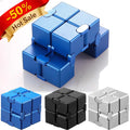 🧊 Kovinski Infinity Fidget Cube – antistresna igrača