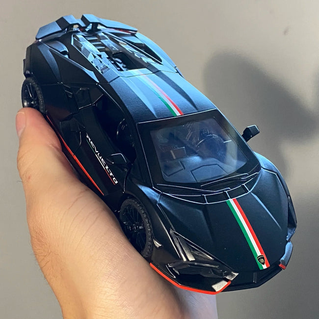 Revuelto – kovinski športni model 1:32
