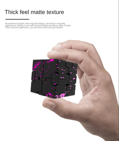 🔄 Kovinski Infinity Magic Cube – mehanska fidget igrača