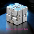 🧩 Alloy & Plastic Infinity Cube – antistresna fidget igrača