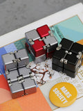 🔄 Kovinski Infinite Magic Cube – mehanska fidget igrača