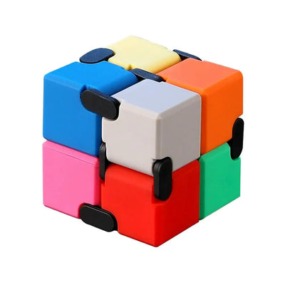 🧊 Kovinski Infinity Fidget Cube – antistresna igrača