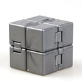 🧩 ShengShou 2×2 Infinity Cube – mehanska puzzle fidget igrača