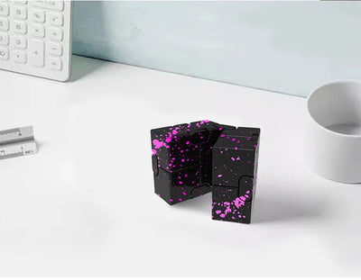 🔄 Kovinski Infinity Magic Cube – mehanska fidget igrača