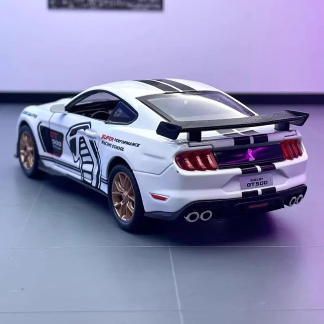 Ford Mustang Viper GT500 – kovinski model 1:32