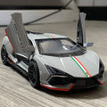 Revuelto – kovinski športni model 1:32